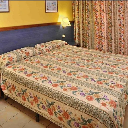 Miami Hotel