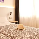 Miami - El De Siempre, Nunca كاليليا