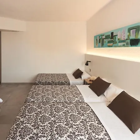 Miami - El De Siempre, Nunca Hotel Calella