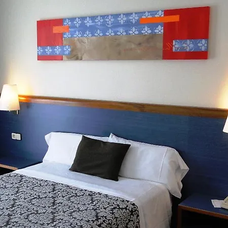 Miami - El De Siempre, Nunca Hotel 3*