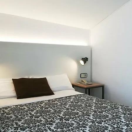 Otel Miami - El De Siempre, Nunca 3*